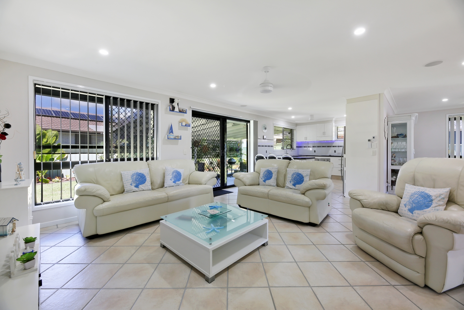 13 DUNLIN DR, BURLEIGH WATERS QLD 4220, 0 ห้องนอน, 0 ห้องน้ำ, House