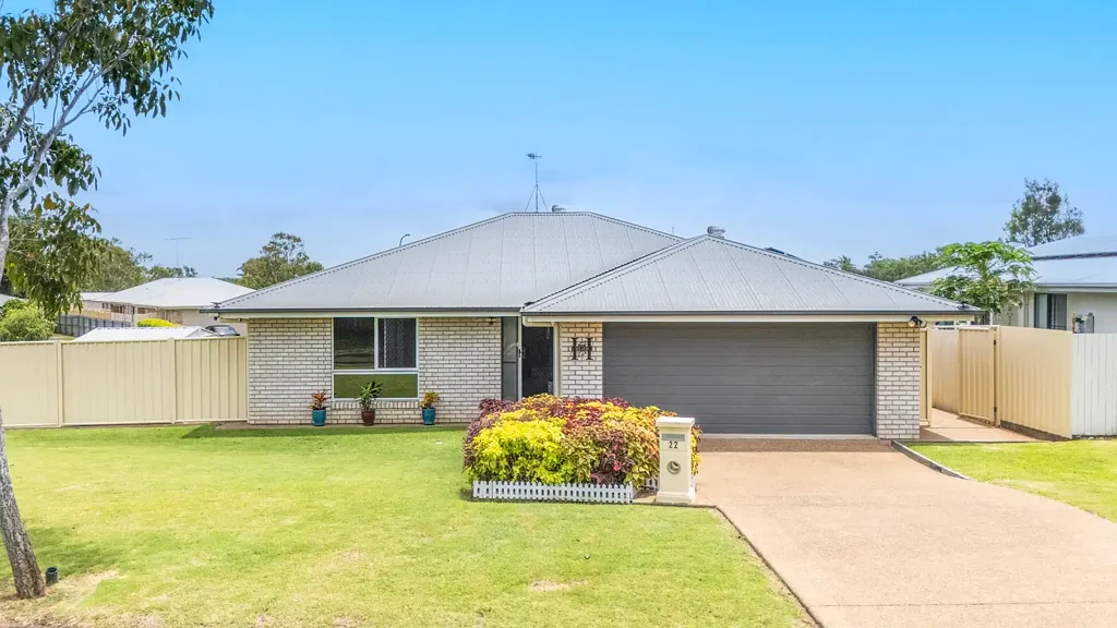 22 Darby Street, Branyan, QLD 4670