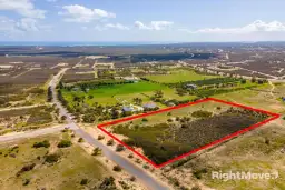 111 Ocean View Parade, Jurien Bay