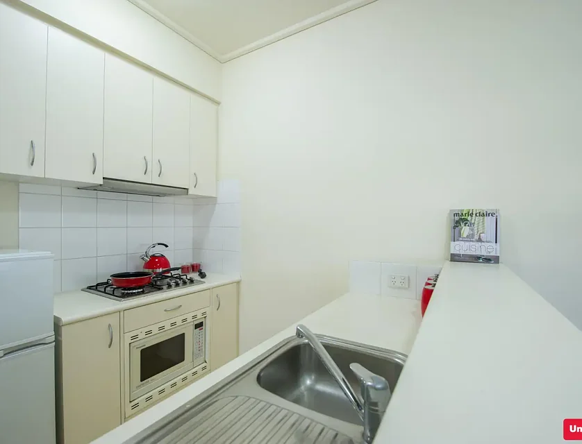1313/570 Lygon Street, Carlton, VIC 3053, 2 ห้องนอน, 1 ห้องน้ำ, Apartment