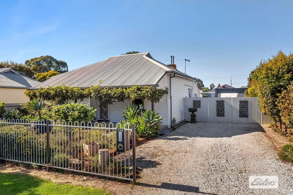 Corowa 2房  Charming Rustic Cottage with Modern Updates