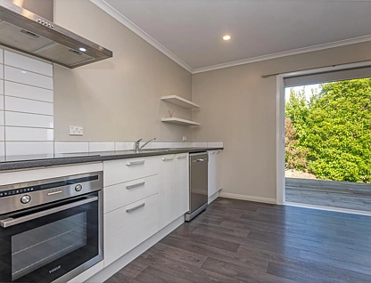 2 Charles Street, Feilding, Manawatu, 3 ห้องนอน, 1 ห้องน้ำ, House