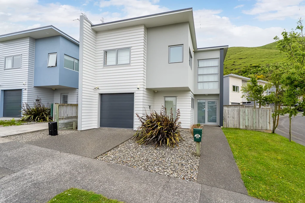 38 Erlestoke Crescent, Churton Park, Wellington