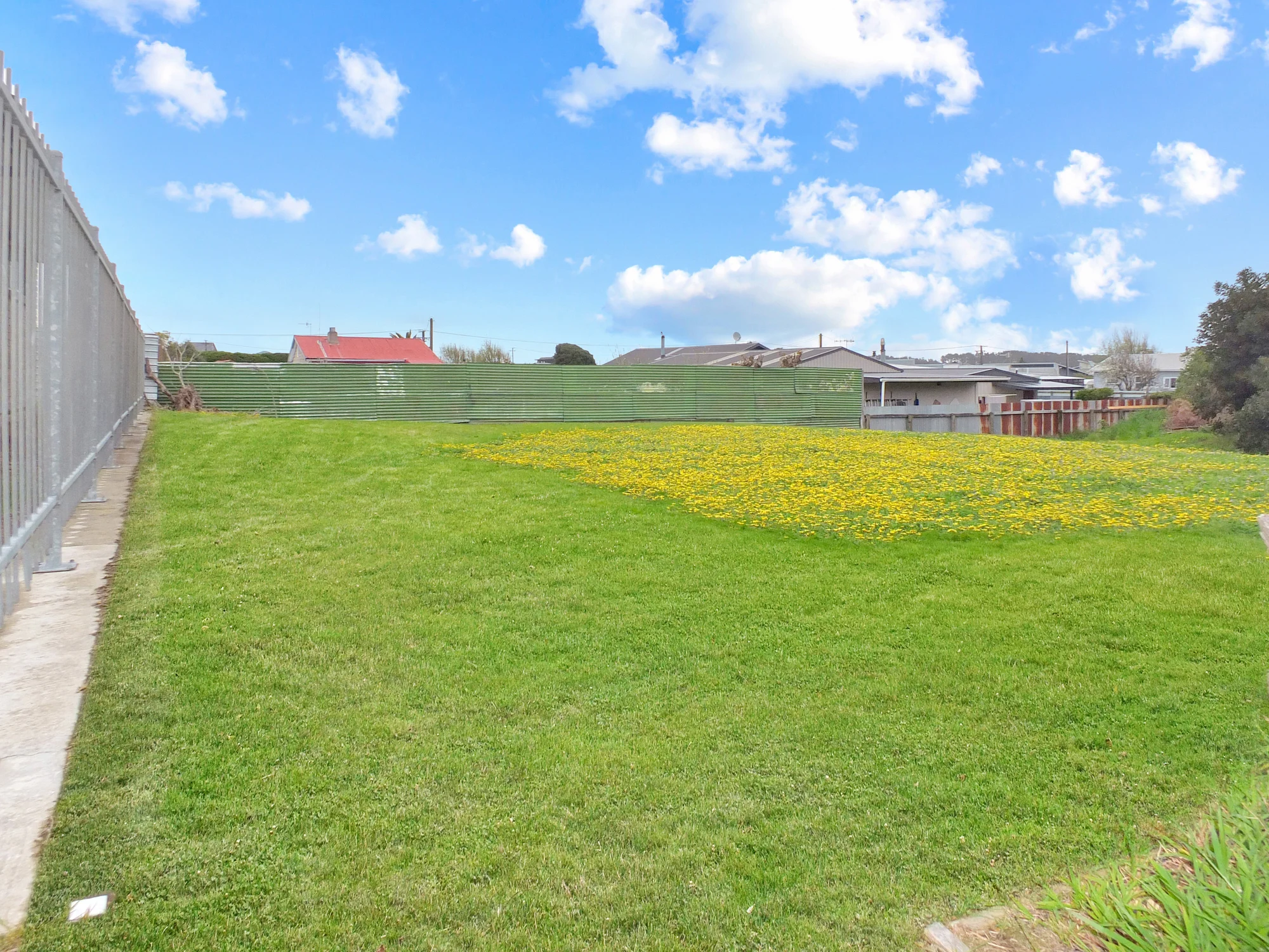 Foxton Beach Prime section, great location, no covenants!