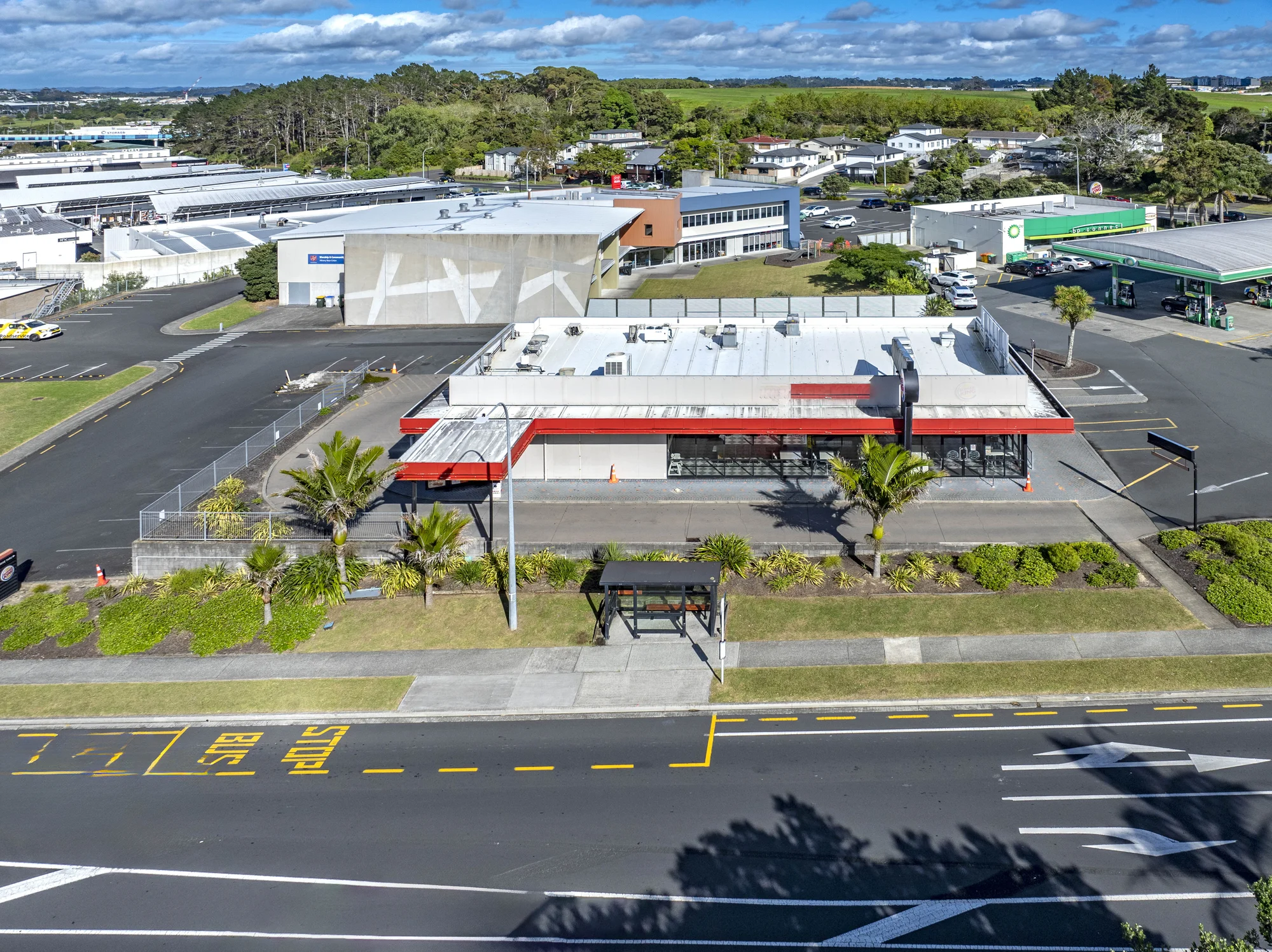 Albany  Standalone corner site with exceptional exposure