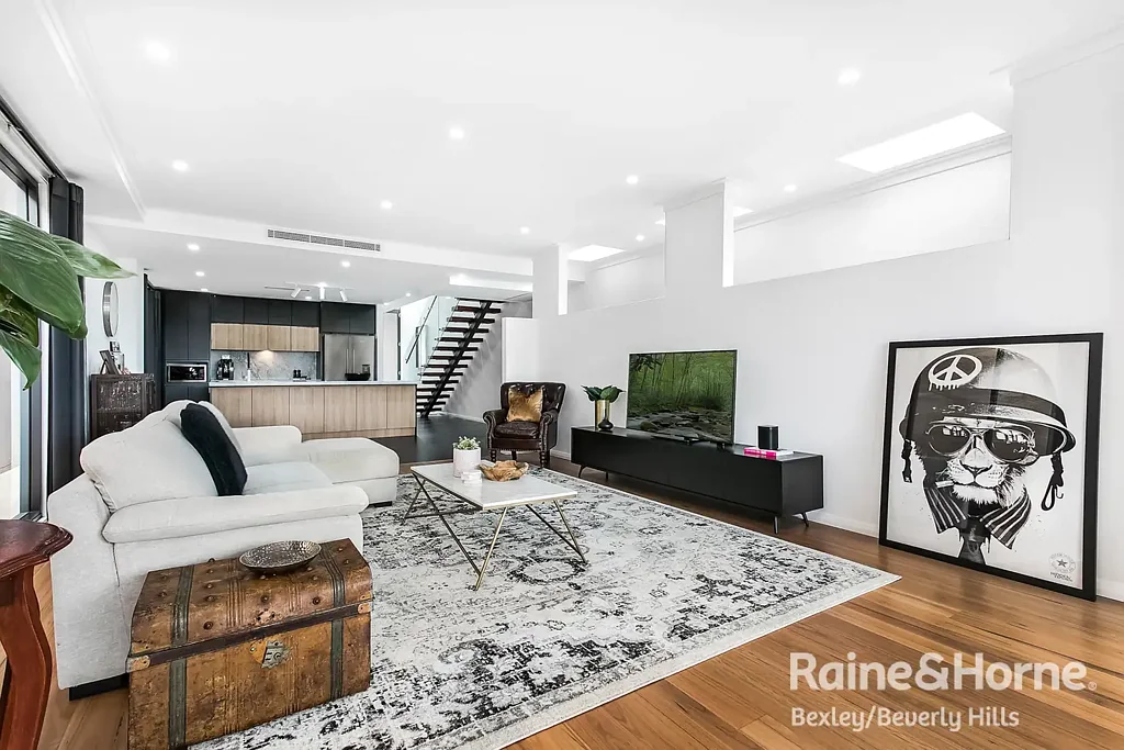 27A Warren Road, Marrickville, NSW 2204