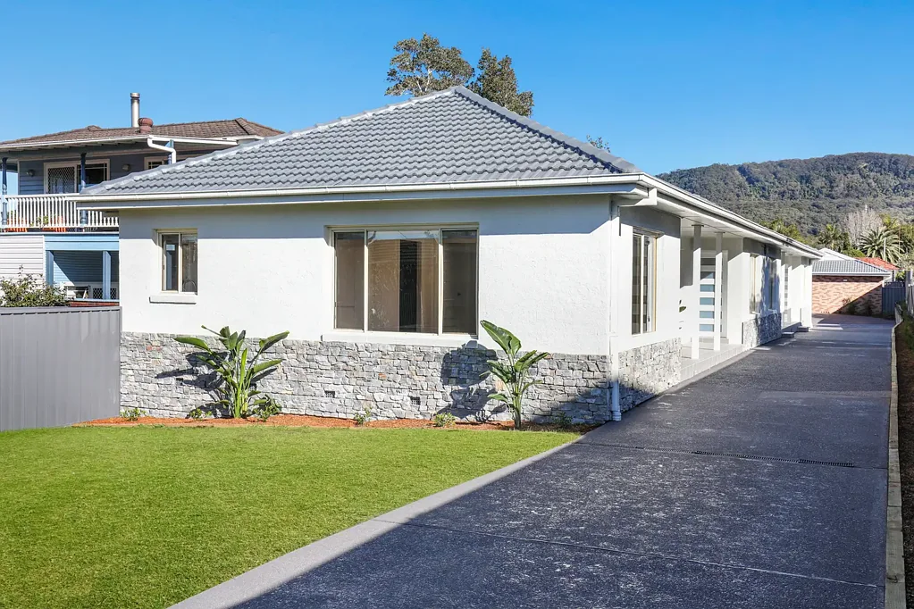 Bulli 8房  Four Renovated Units | One Exceptional Investment