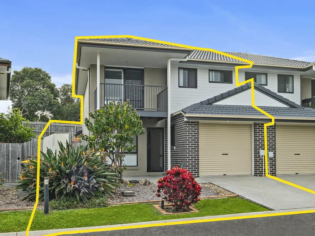 Durack 3房 宽敞后院侧院 现代厨房空调 三卧带套间 社区便利低维护 Modern Townhouse Offering Space, Style & Comfort with Large Backyard & Side yard