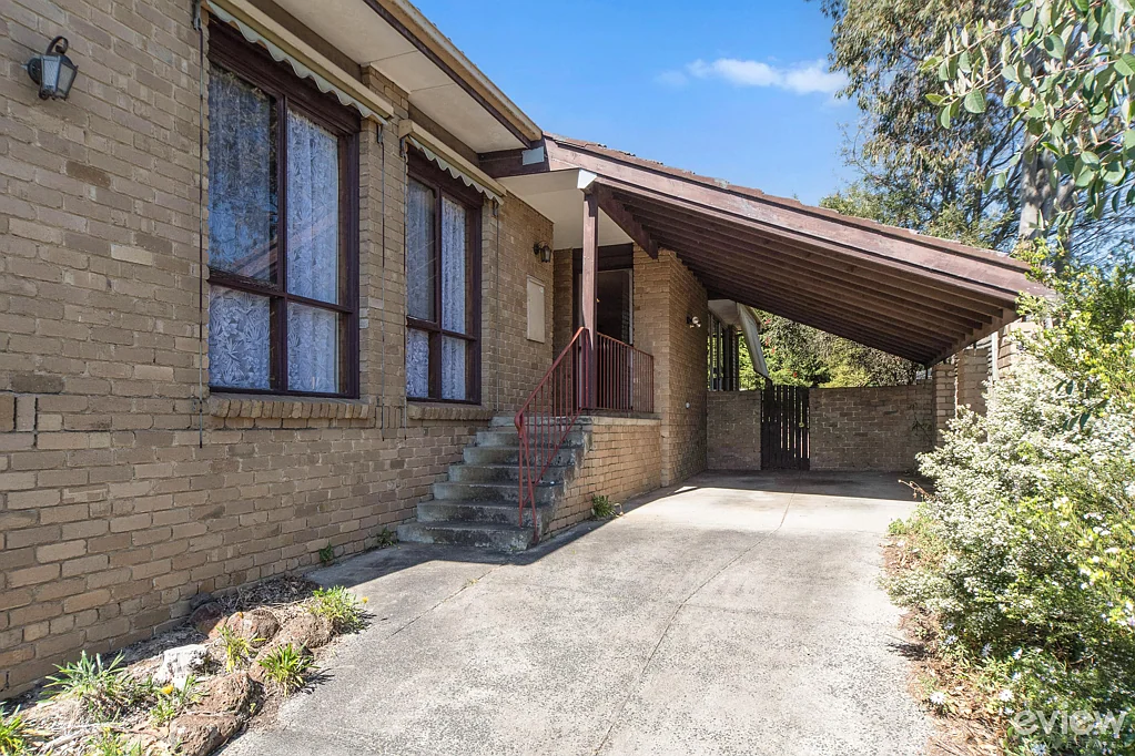 18 Narambi Crescent, Frankston, VIC 3199