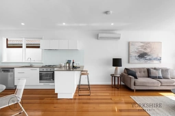 2/26 Cornell Street, Camberwell