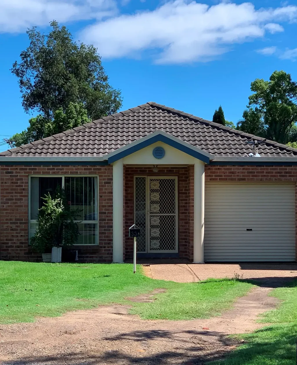 Great Location Close to Expressway