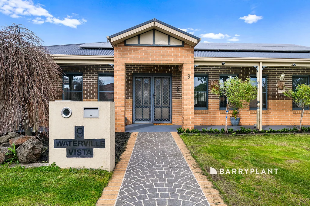 9 Waterville Vista, Cranbourne, VIC 3977