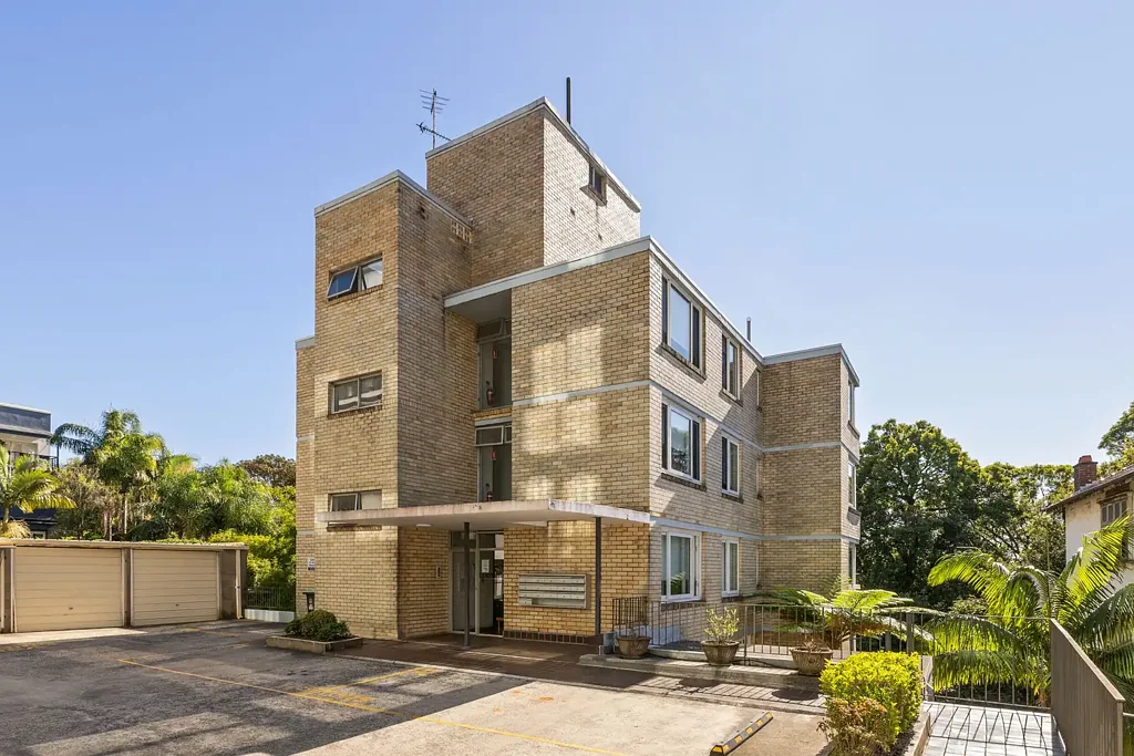 Boutique Garden Apartment With Parking