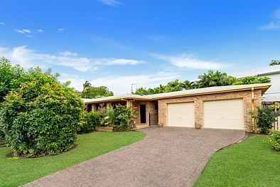 Port Douglas 4Kwarto Space, Quality Build, and Location: The Perfect Family Sanctuary Awaits