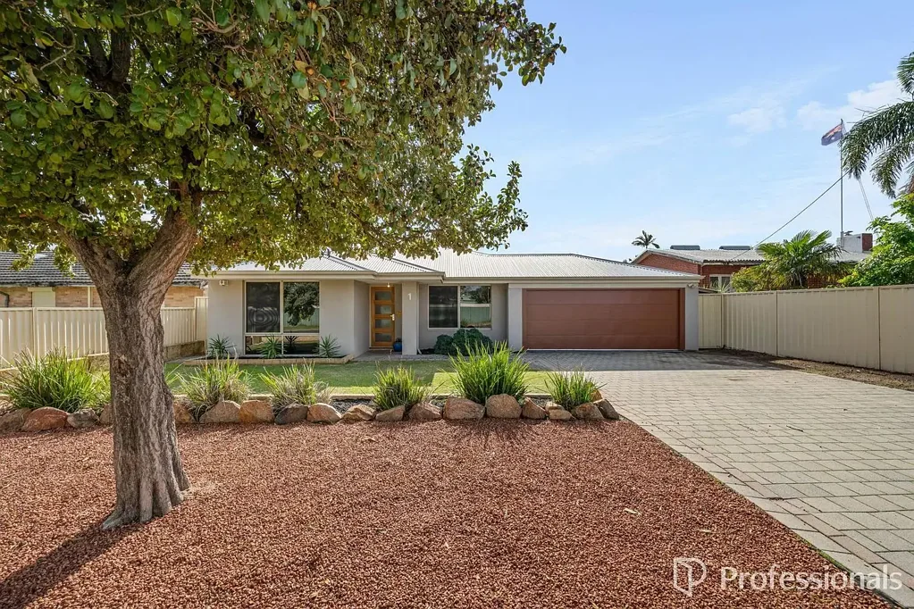 1 Cambridge Road, Forrestfield, WA 6058