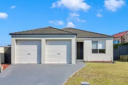 29 Loongana Crescent, Blue Haven