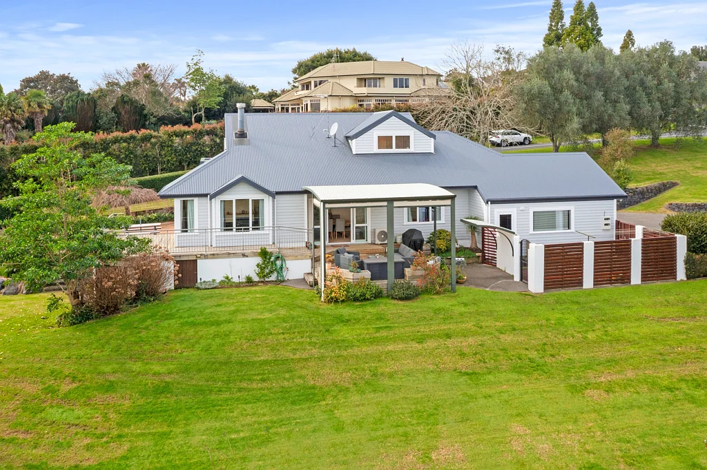 Ohauiti 4ਬੈੱਡਰੂਮ A place to call home - refreshed, ready to impress