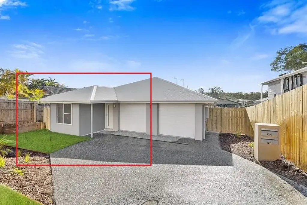 Spacious 4-Bedroom Duplex in Prime Cornubia Location