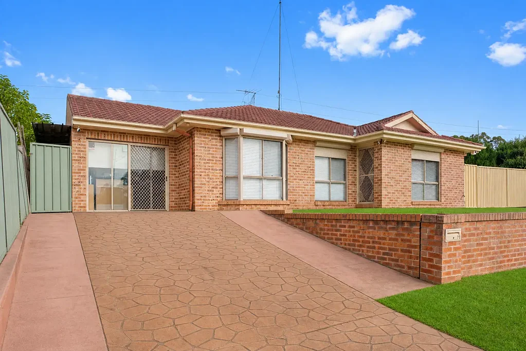 Glenmore Park 4Kwarto FAMILY HOME WITH DA APPROVAL FOR GRANNY FLAT