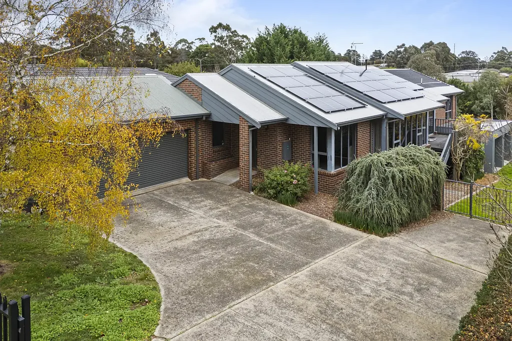 Brown Hill 4Kwarto Space, Comfort and Lifestyle on a Stunning 2020sqm Allotment