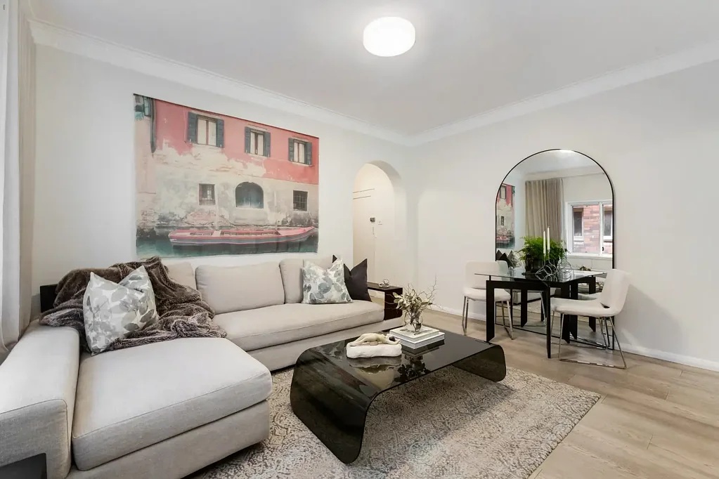 Bellevue Hill 2房 Art Deco 两卧室公寓，带宽敞专属花园和户外生活区 Art Deco Two-Bedroom Apartment with Expansive Exclusive-Use Garden & Outdoor Living