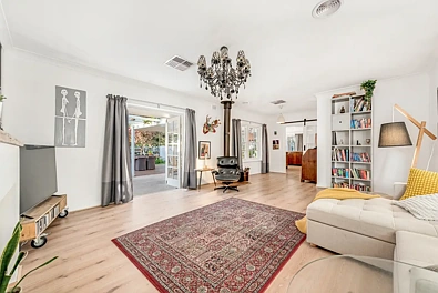 ਰਹਿਣ ਵਾਲਾ ਕਮਰਾ - 9 Emu Avenue, Glenalta, SA 5052