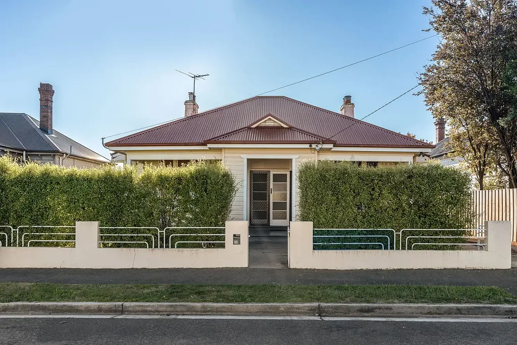 Invermay 2Zimmer Solid Investment Opportunity in Invermay