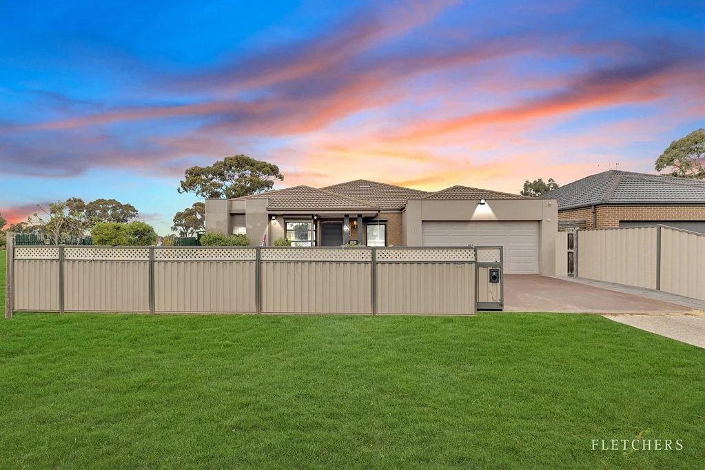 2 Sandstock Place, Brookfield, VIC 3338