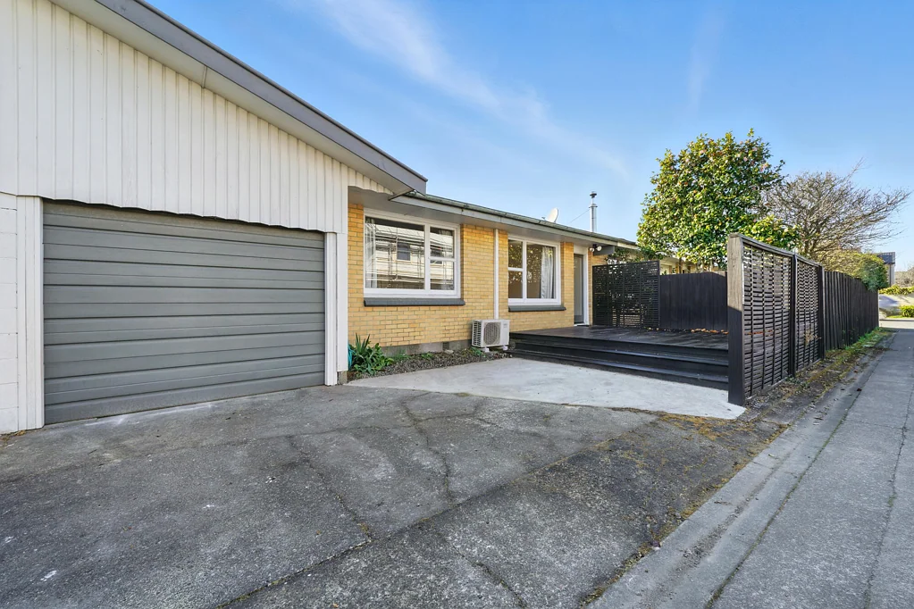 Low-Maintenance Comfort in Prime School Zone