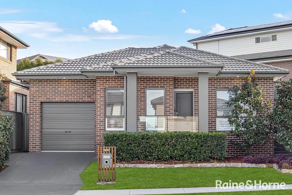 43 Pridham Avenue, Box Hill, NSW 2765