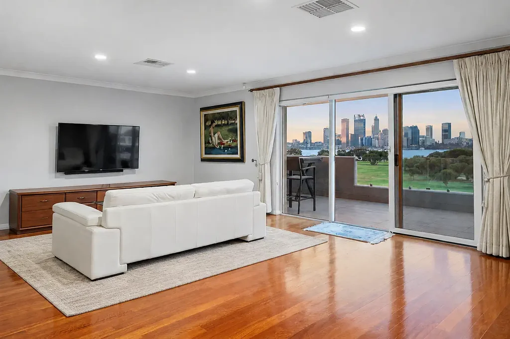 South Perth 3ਬੈੱਡਰੂਮ Riverside living