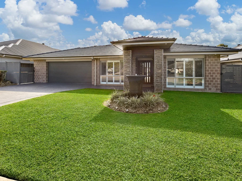Cessnock 5Phòng ngủ Space, Style and Lifestyle with Poolside Entertaining