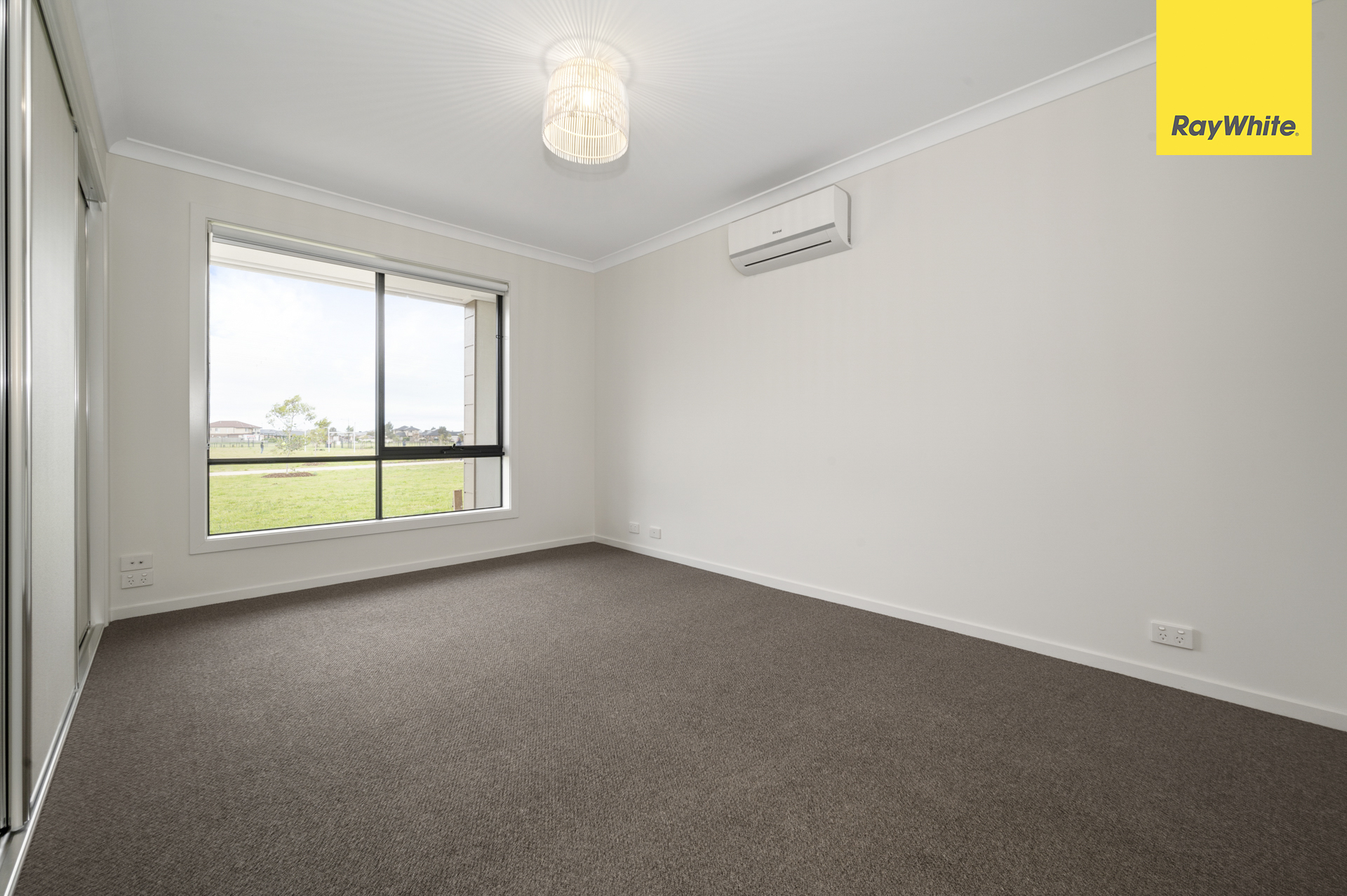 11 SOTTERRA WALK, FRASER RISE VIC 3336, 0 Schlafzimmer, 0 Badezimmer, House