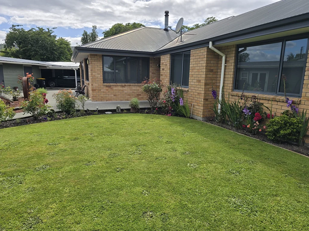 Reefton 4कमरा Space, Sheds and Superb Family Living