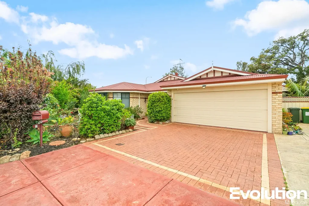 Dudley Park 4 Bedroom Space to Live & Entertain