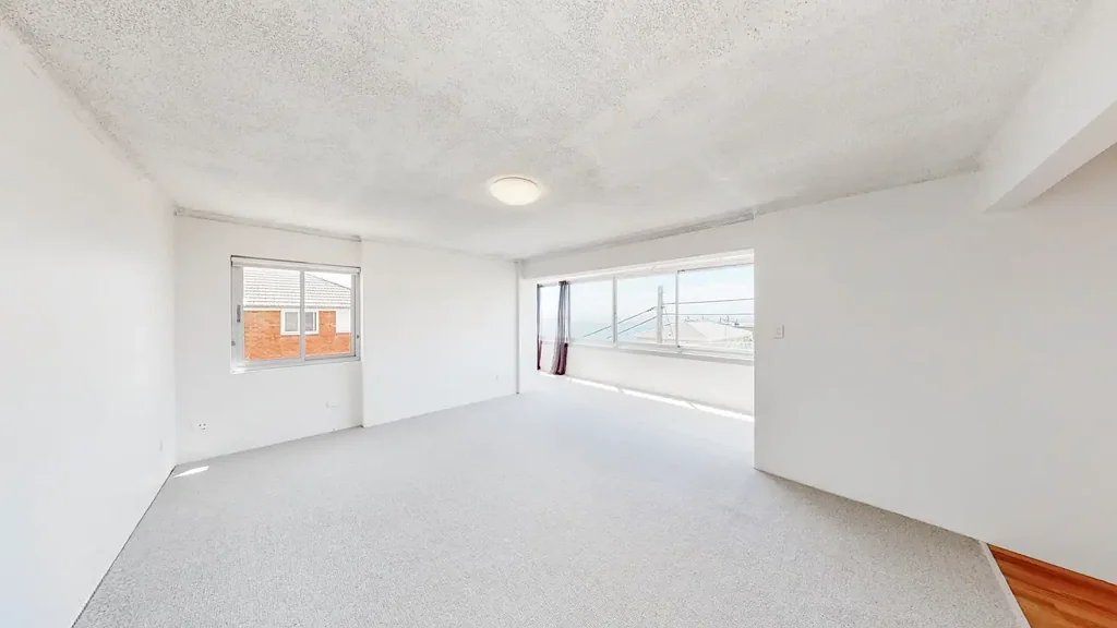 Spacious 3-Bedroom Apartment with Stunning Coastal Views