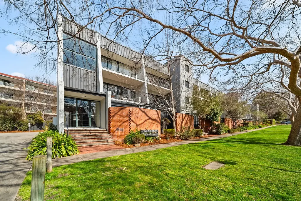 24/10 Ovens Street, Griffith, ACT 2603