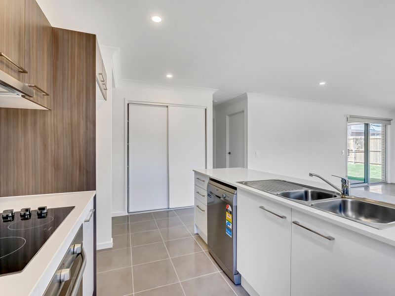 14 HIGHFIELD AV, THORNLANDS QLD 4164, 0房, 0浴, House