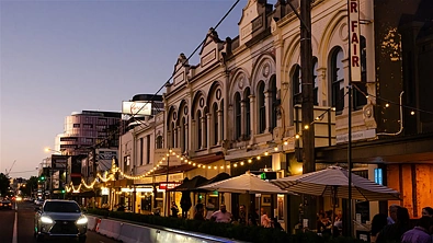 地址保密, Camberwell, VIC 3124, 5房, 4浴, House