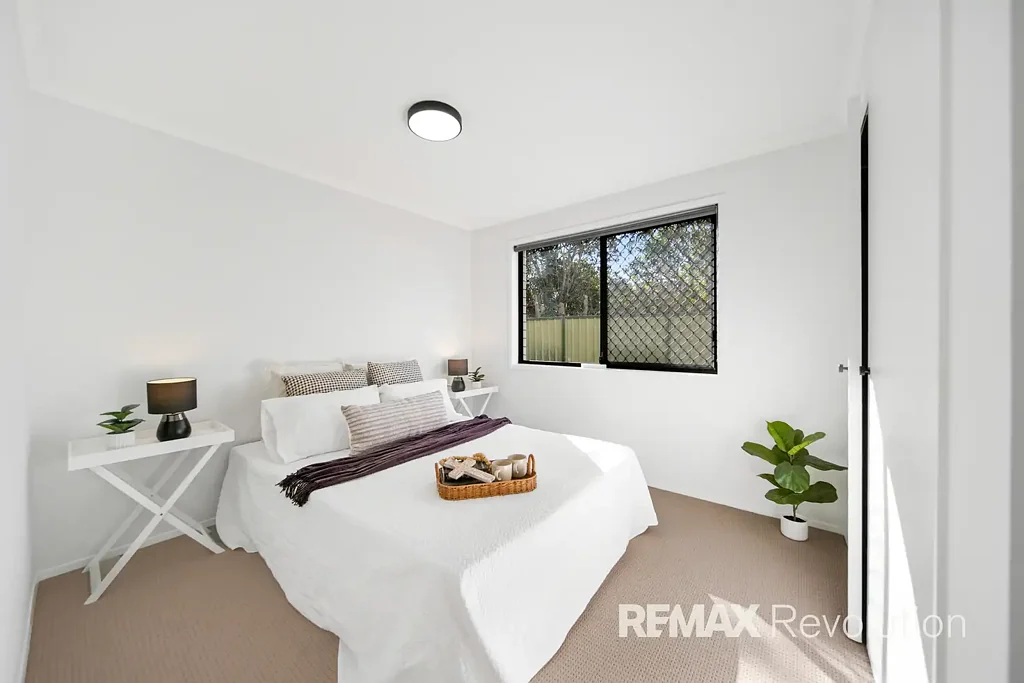 Logan Central 3 Slaapkamer Ground Floor Unit - Exceptional Condition!