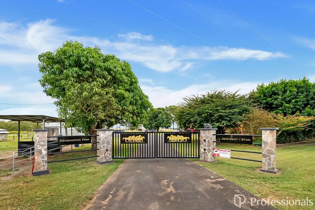 Mareeba 6 Bedroom Exceptional Lifestyle & Income Opportunity "Kensington Park"