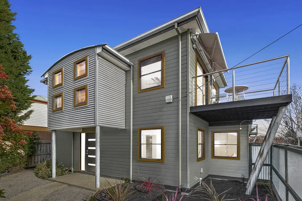 Manifold Heights 3房  Stylish, Low-Maintenance Unit In Convenient Location
