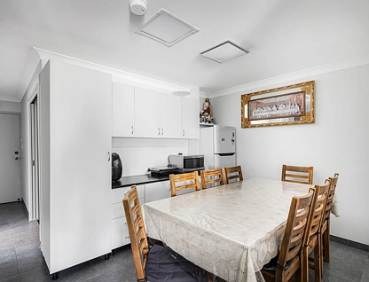 2/84 Nineteenth Avenue, Hoxton Park, South Western Suburbs, 3 침실, 1 욕실, Apartment
