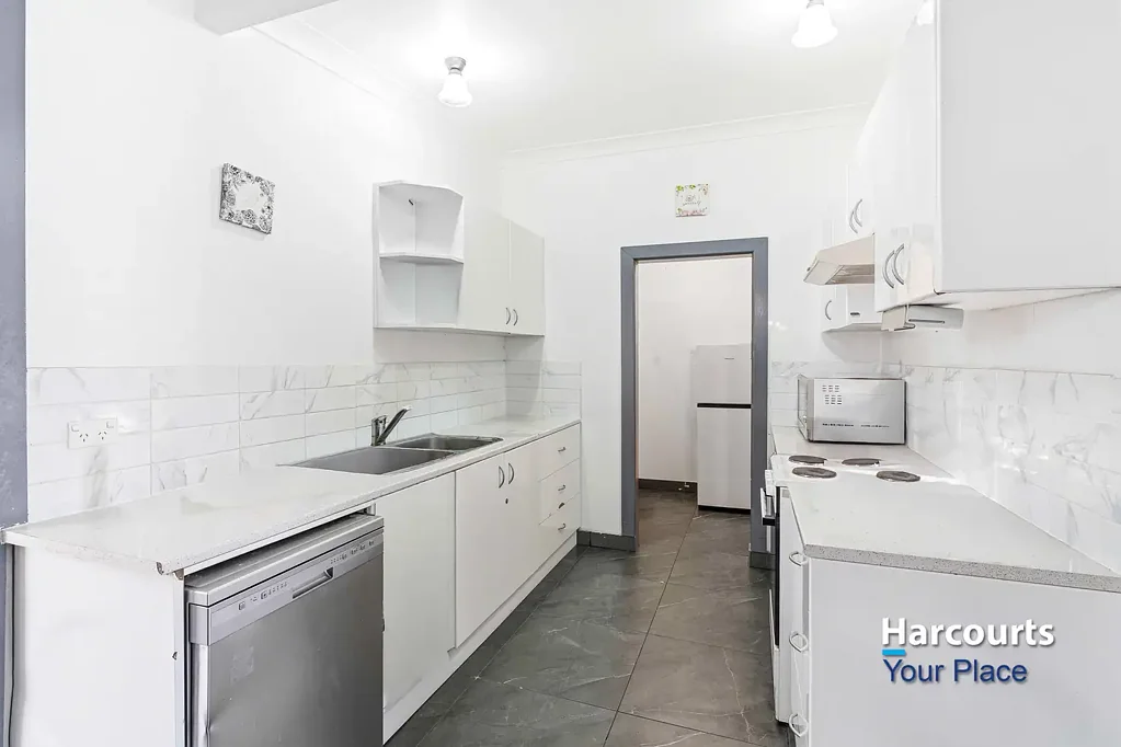 Kingswood 7Habitaciones House & Granny Flat On A R3 Zone!