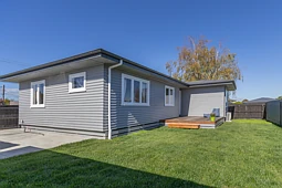 5B Harold Holt Avenue, Onekawa