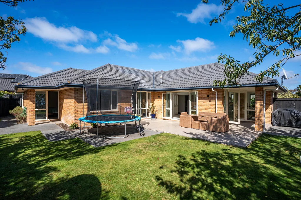 21 Linkwater Way, Parklands, Christchurch, Canterbury