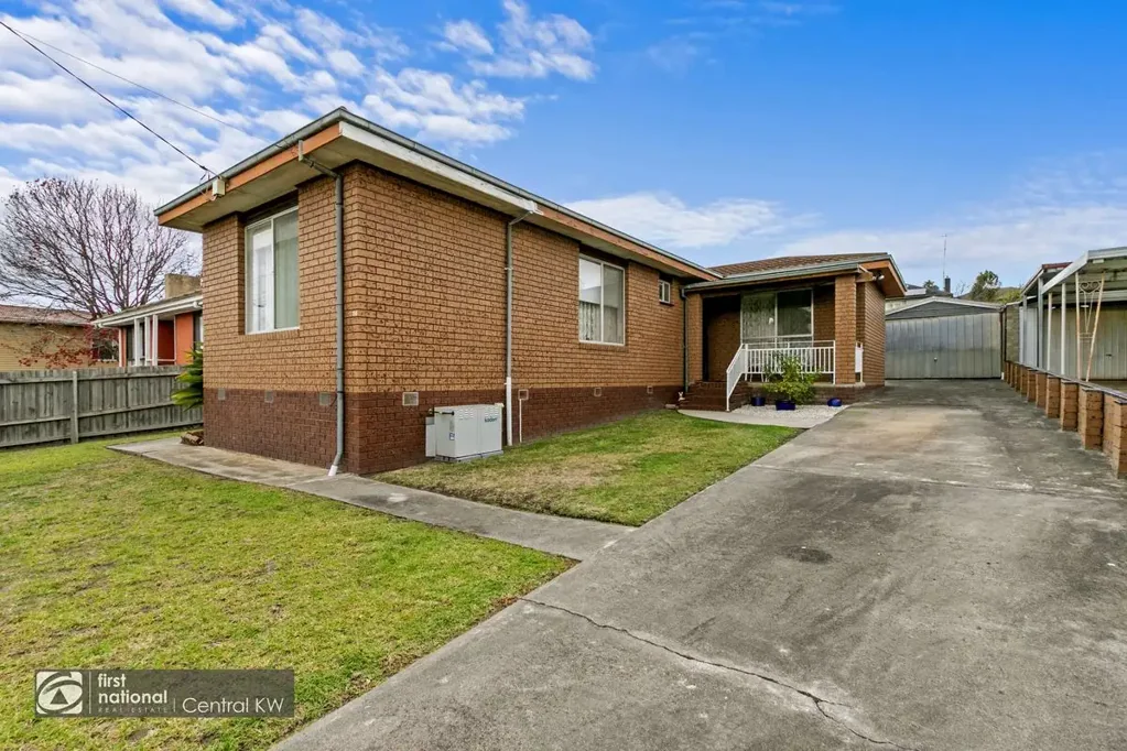 26 Well Street, Morwell, VIC 3840