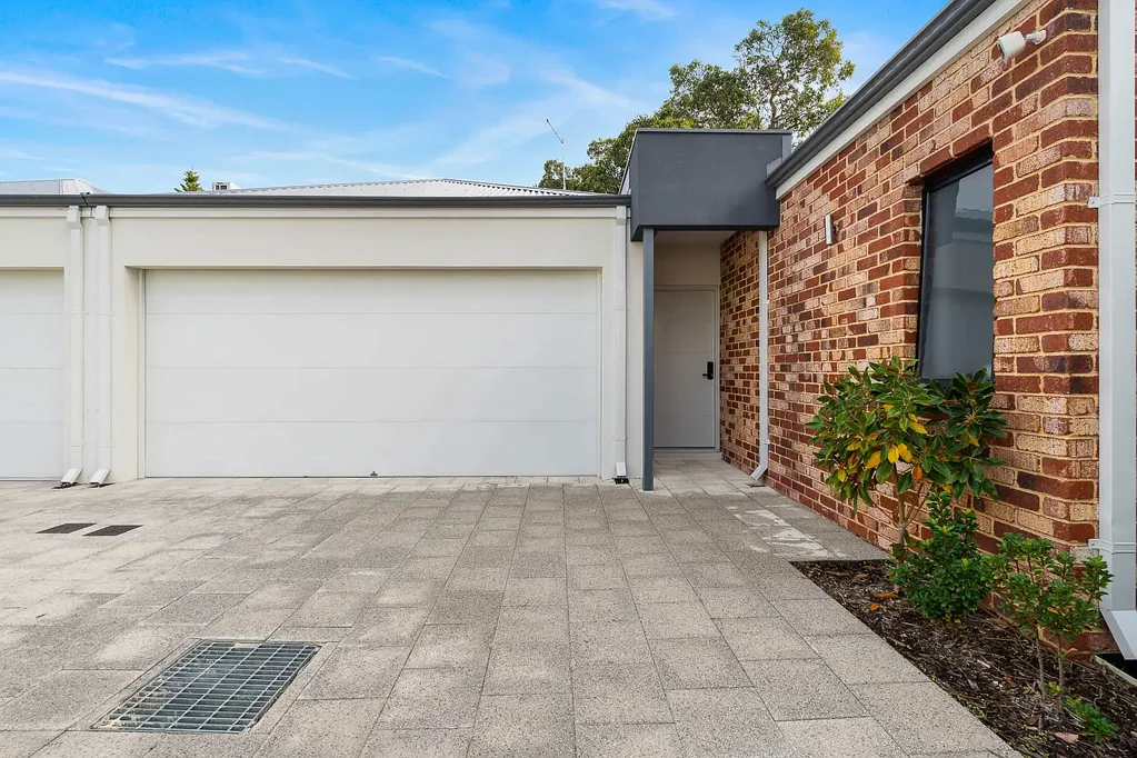 Coolbellup 3房  Private, Peaceful & Perfectly Positioned!