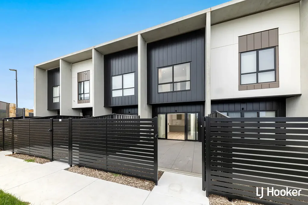 Whitlam 2Zimmer Townhouse living for apartment prices