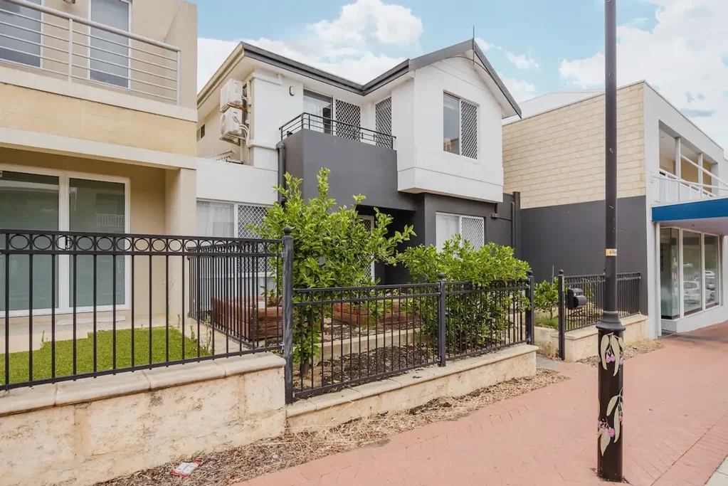 242 Ocean Keys Boulevard, Clarkson, WA 6030